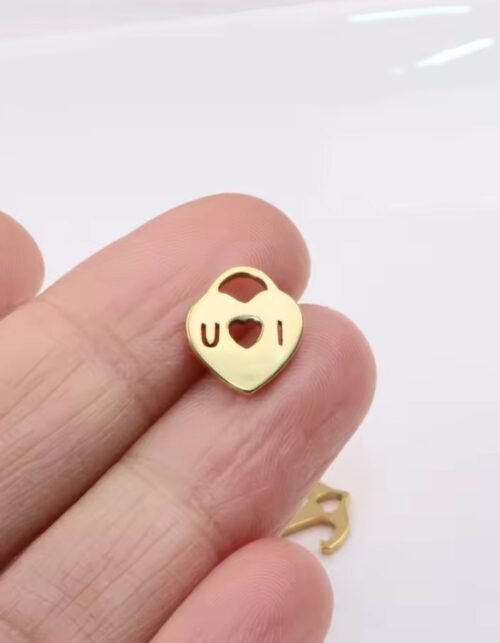 Love heart - gold